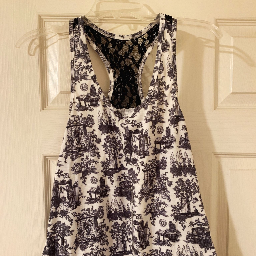 Women's Top